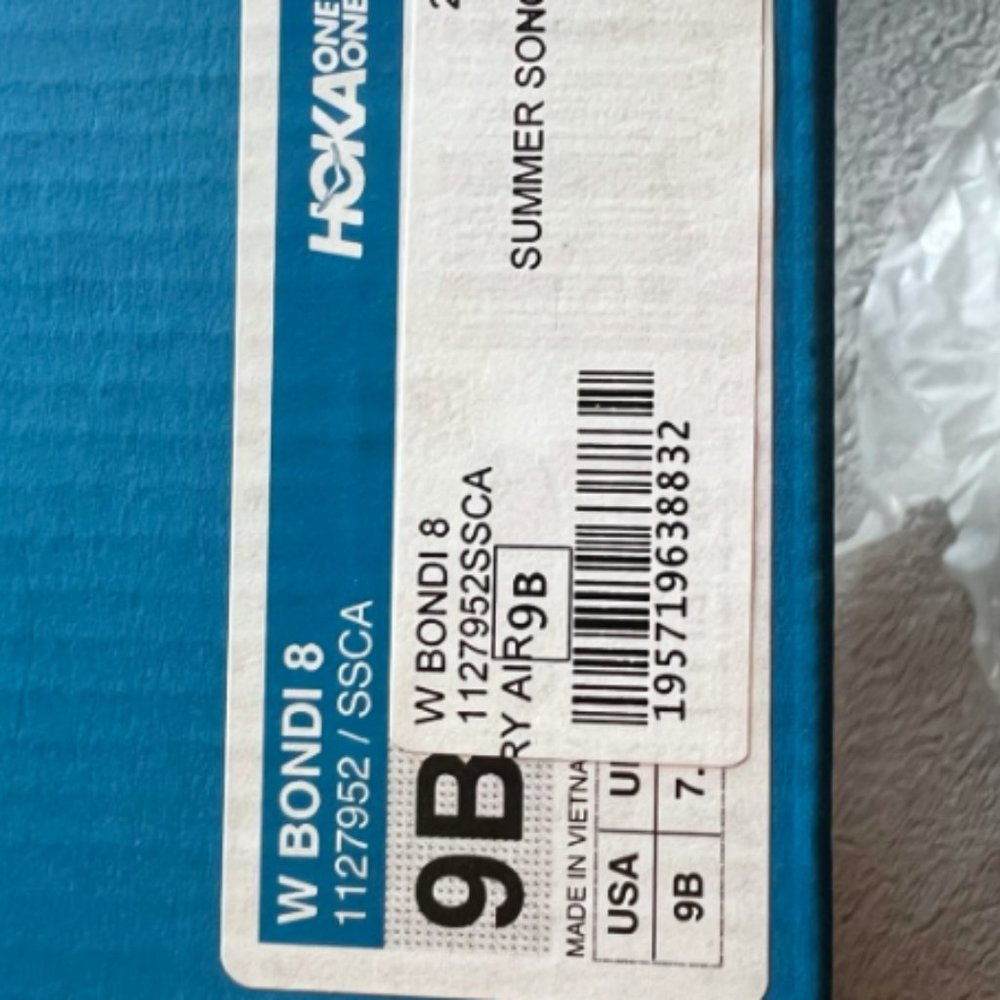 Hoka One Bondi 8 size 9B